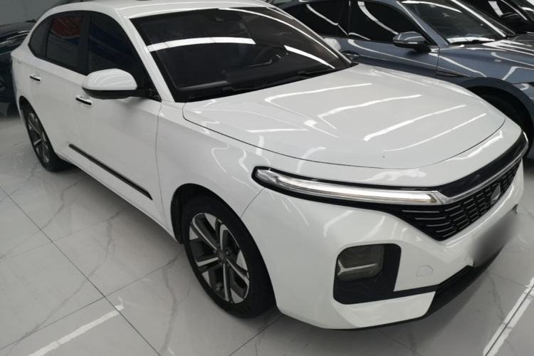 Used Baojun RC-5 2020 1.5T CVT Smart Shine Flagship Edition Front Right 45 Deg