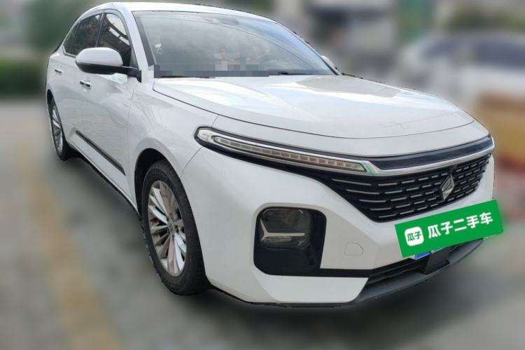 Used Baojun RC-5 2020 1.5T CVT Smart Luxury Edition Front Right 45 Deg