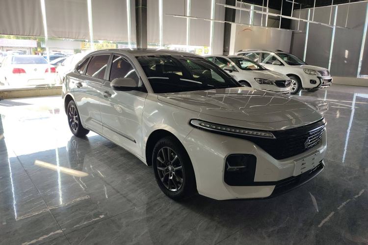 Used Baojun RC-5 2020 1.5L Manual Zhiyao Elite Edition Front Right 45 Deg