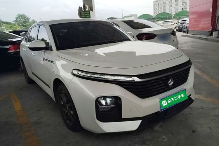 Used Baojun RC-5 2020 1.5L CVT Smart Elite Edition Front Right 45 Deg