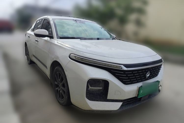 Used Baojun RC-5 2020 1.5L Manual Smart Luxury Edition Front Right 45 Deg