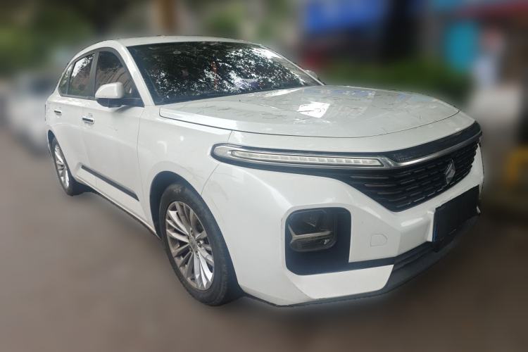 Used Baojun RC-5 2020 1.5T CVT Smart Luxury Edition Front Right 45 Deg