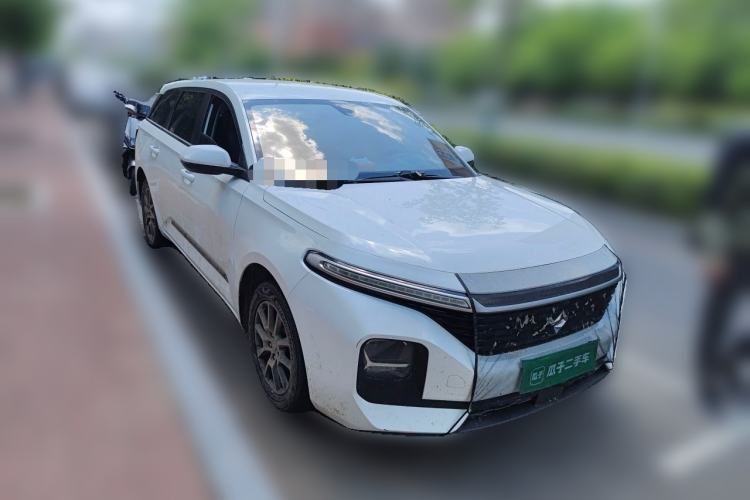 Used Baojun RC-5 2020 RC-5W 1.5L Manual Zhizhao Elite Edition Front Right 45 Deg