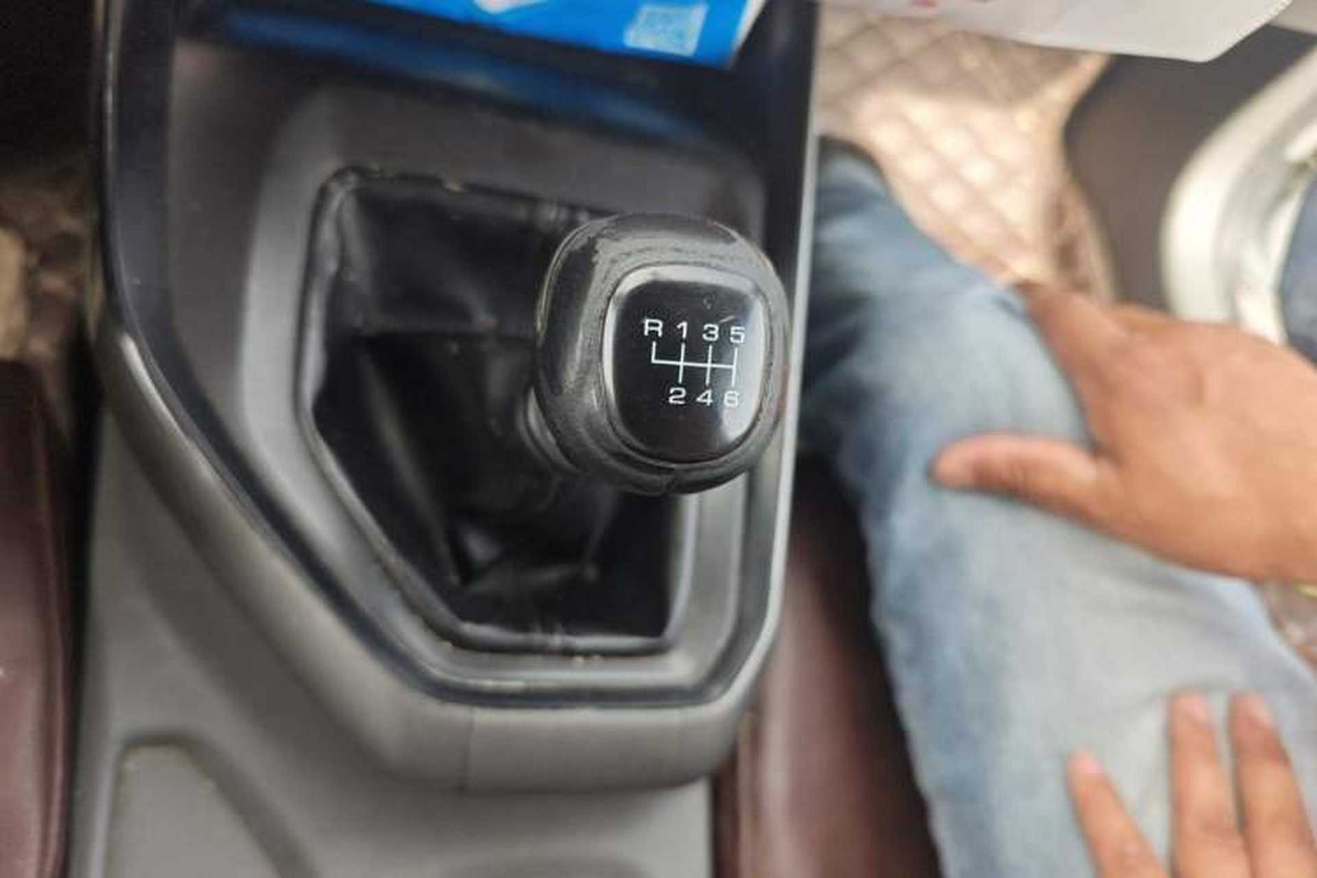 Used Baojun RC-5 2020 RC-5W 1.5L Manual Zhizhao Elite Edition Gear Lever