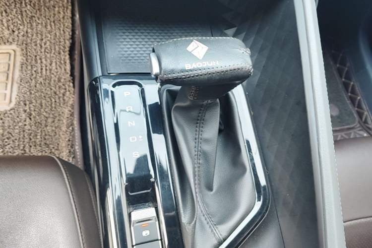 Used Baojun RC-5 2020 1.5L CVT Smart Elite Edition Gear Lever