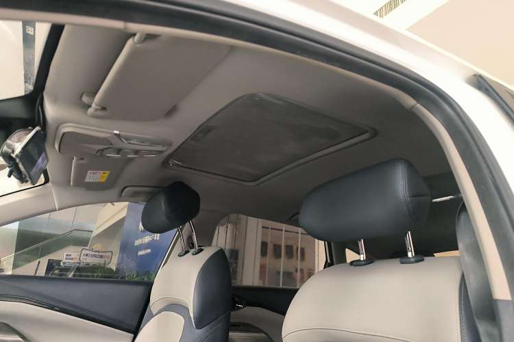 Used Baojun RC-5 2020 1.5T CVT Smart Shine Prestige Edition Headliner