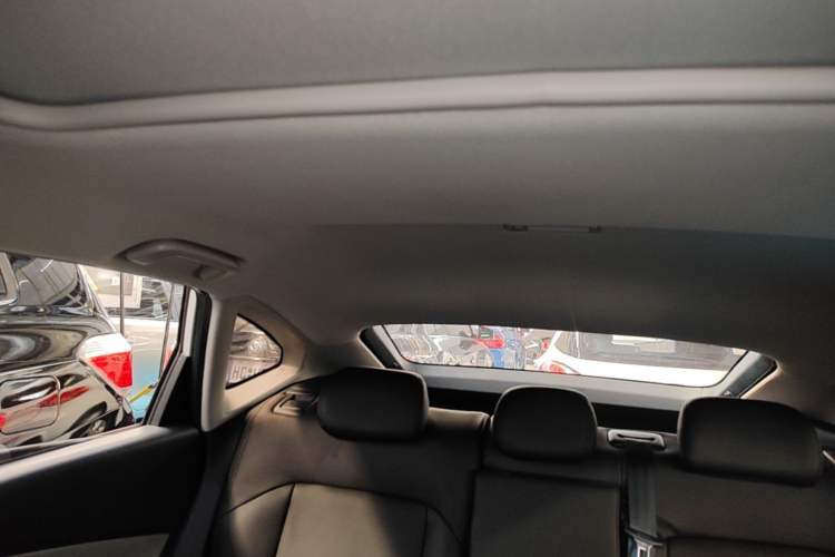 Used Baojun RC-5 2020 1.5T CVT Smart Shine Prestige Edition Headliner