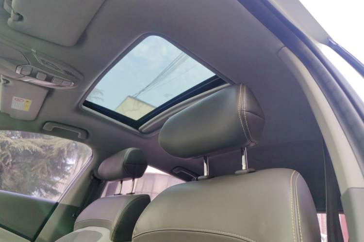 Used Baojun RC-5 2020 1.5L Manual Smart Luxury Edition Headliner