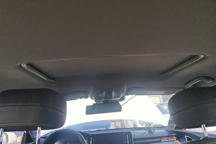 Used Baojun RC-5 2020 1.5T CVT Smart Luxury Edition Headliner