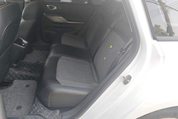 Used Baojun RC-5 2020 RC-5W 1.5T CVT Smart Luxury Edition Interior 1
