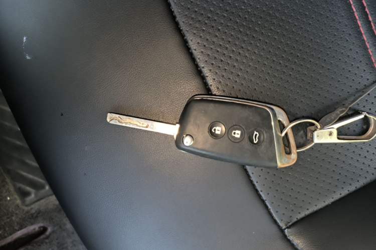 Used Baojun RC-5 2020 1.5L Manual Zhiyao Elite Edition Interior 1