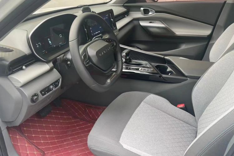 Used Baojun RC-5 2020 1.5L CVT Smart Elite Edition Interior 2