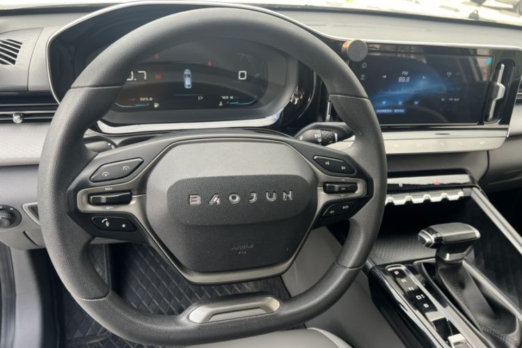 Used Baojun RC-5 2020 1.5T CVT Smart Luxury Edition Interior 3