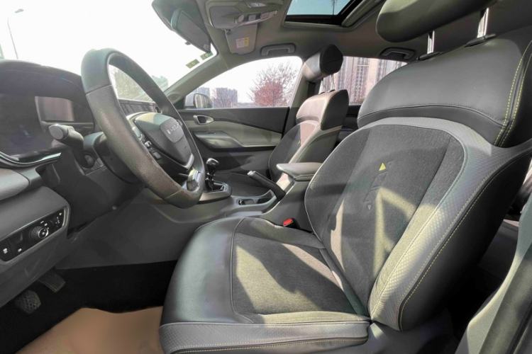 Used Baojun RC-5 2020 1.5L Manual Smart Luxury Edition Interior 3