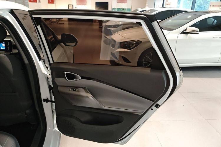 Used Baojun RC-5 2020 1.5L CVT Smart Elite Edition Interior 6