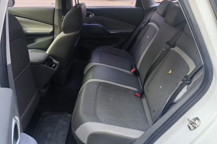 Used Baojun RC-5 2020 1.5L Manual Smart Luxury Edition Interior 7