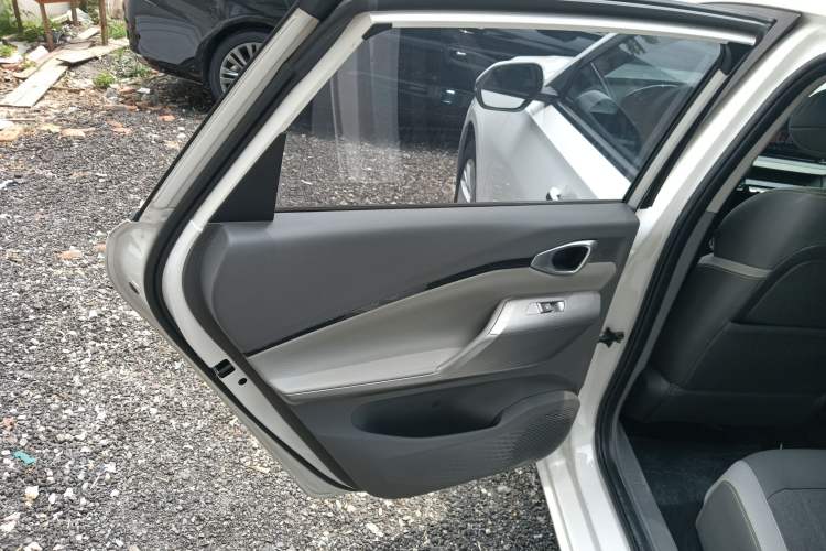 Used Baojun RC-5 2020 1.5T CVT Smart Luxury Edition Interior 8