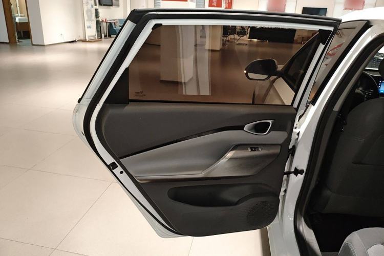 Used Baojun RC-5 2020 1.5L CVT Smart Elite Edition Interior 8