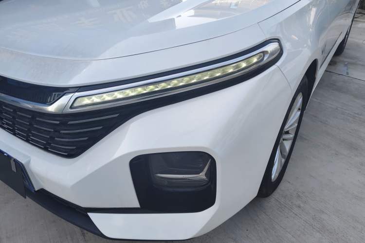 Used Baojun RC-5 2020 RC-5W 1.5T CVT Smart Luxury Edition Left Front Headlight