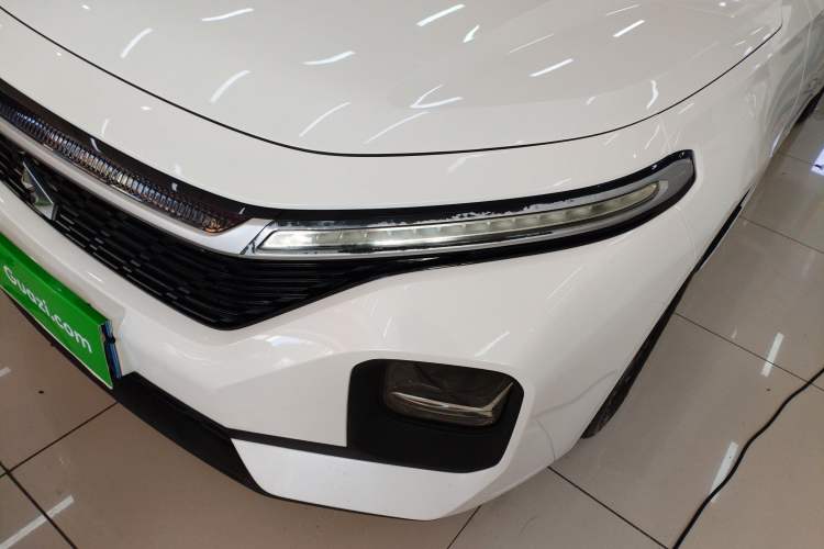 Used Baojun RC-5 2020 RC-5W 1.5L Manual Zhizhao Elite Edition Left Front Headlight