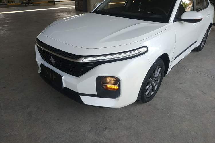 Used Baojun RC-5 2020 1.5L Manual Zhiyao Elite Edition Left Front Headlight