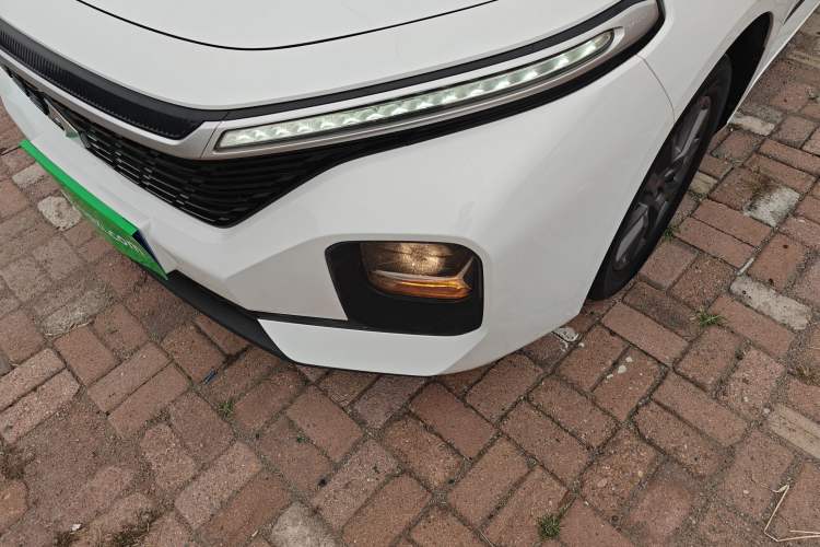 Used Baojun RC-5 2020 RC-5W 1.5L Manual Zhizhao Elite Edition Left Front Headlight