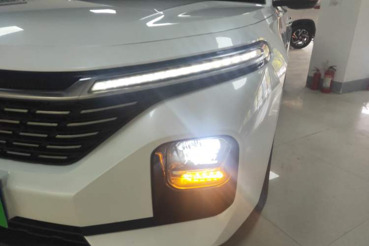 Used Baojun RC-5 2020 1.5T CVT Smart Luxury Edition Left Front Headlight
