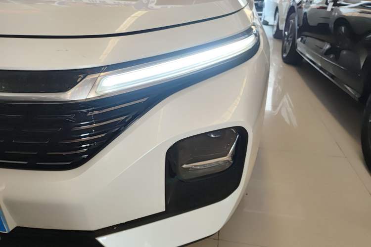 Used Baojun RC-5 2020 1.5T CVT Smart Shine Flagship Edition Left Front Headlight