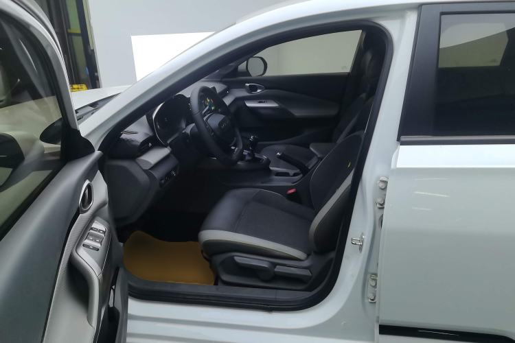 Used Baojun RC-5 2020 1.5L Manual Smart Luxury Edition Left Front Seat