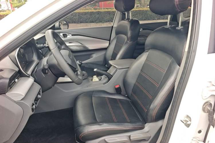 Used Baojun RC-5 2020 1.5L Manual Zhiyao Elite Edition Left Front Seat
