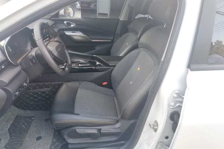 Used Baojun RC-5 2020 RC-5W 1.5T CVT Smart Luxury Edition Left Front Seat