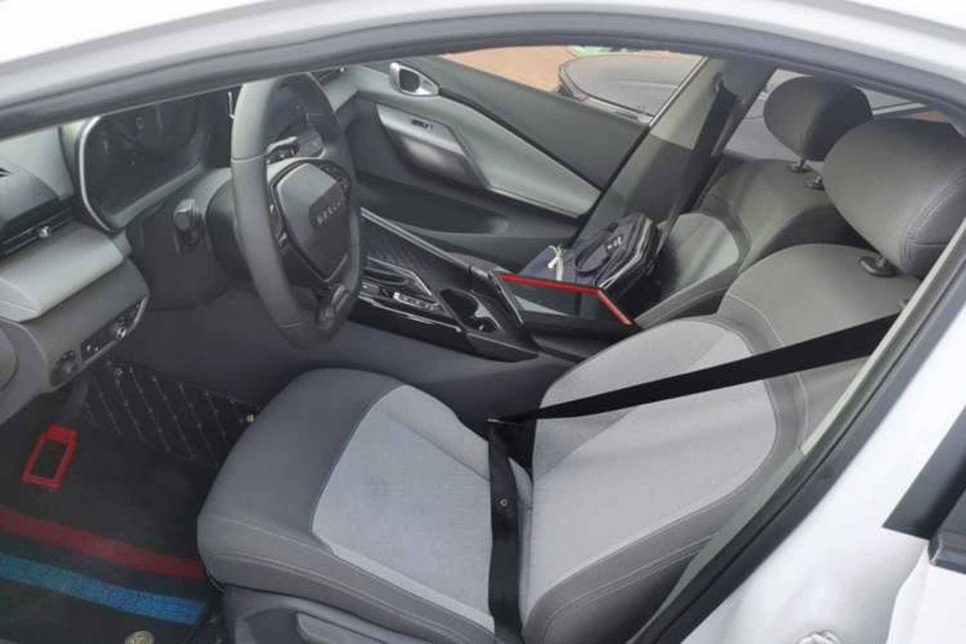 Used Baojun RC-5 2020 1.5L CVT Smart Elite Edition Left Front Seat