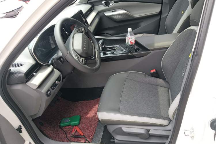Used Baojun RC-5 2020 1.5T CVT Smart Luxury Edition Left Front Seat