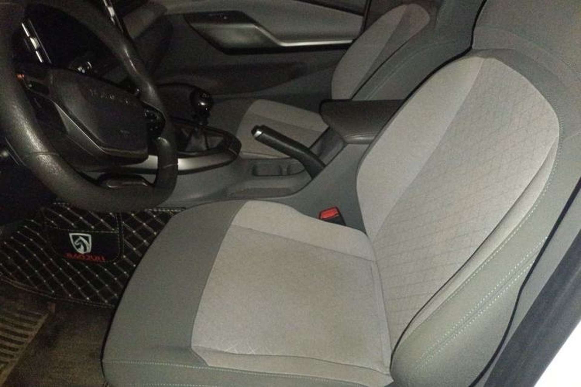 Used Baojun RC-5 2020 1.5L Manual Zhiyao Elite Edition Left Front Seat