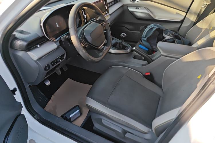 Used Baojun RC-5 2020 1.5L Manual Smart Luxury Edition Left Front Seat