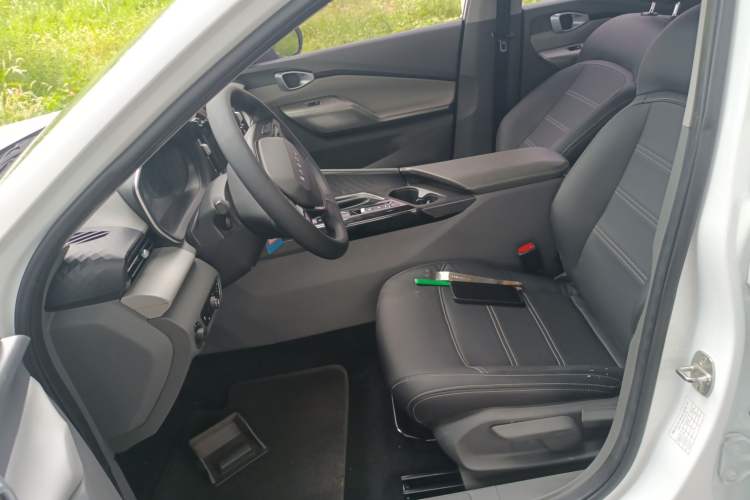 Used Baojun RC-5 2020 1.5L CVT Smart Elite Edition Left Front Seat