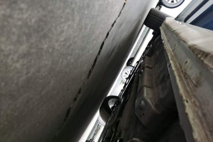 Used Baojun RC-5 2020 1.5T CVT Smart Shine Prestige Edition Left Side Sill