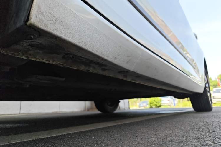 Used Baojun RC-5 2020 1.5L Manual Zhiyao Elite Edition Left Side Sill