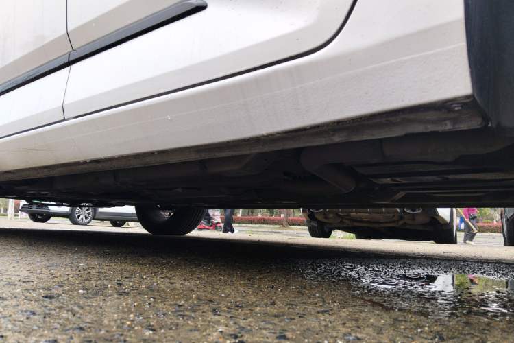 Used Baojun RC-5 2020 1.5T CVT Smart Luxury Edition Left Side Sill