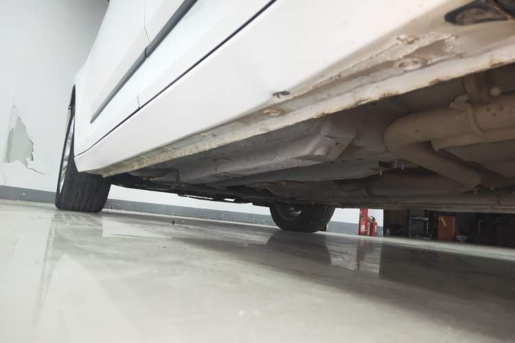 Used Baojun RC-5 2020 1.5T CVT Smart Luxury Edition Left Side Sill