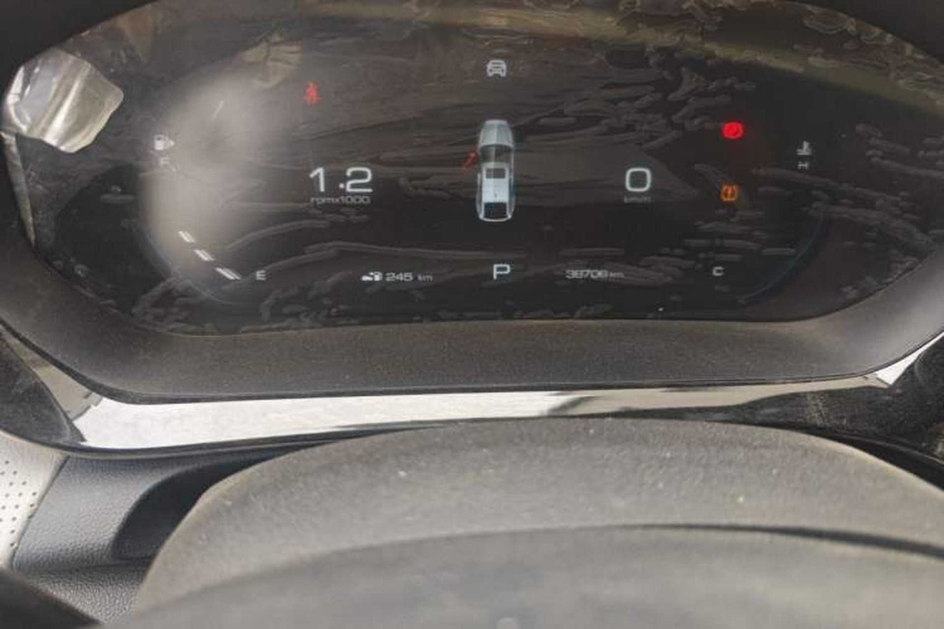 Used Baojun RC-5 2020 1.5T CVT Smart Shine Prestige Edition Odometer Close Up