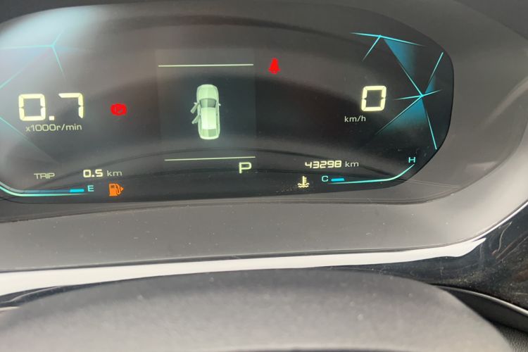Used Baojun RC-5 2020 1.5T CVT Smart Luxury Edition Odometer Close Up