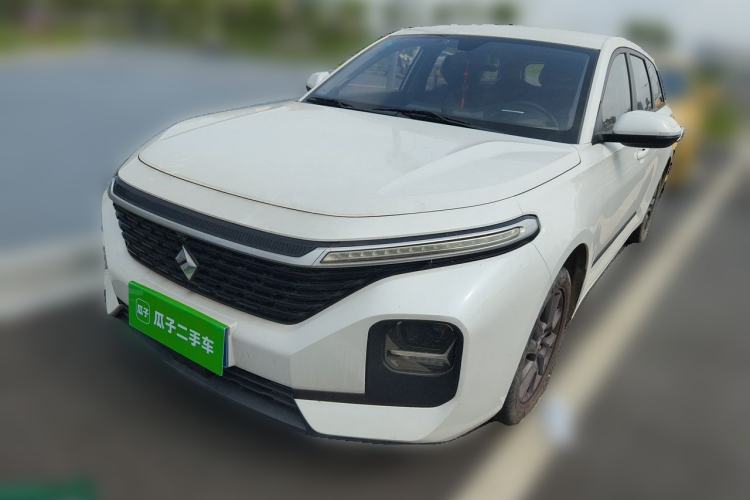 Used Baojun RC-5 2020 RC-5W 1.5L Manual Zhizhao Elite Edition Guazi used car, China used car export, Used car for sale, Used cars, Cheapest cars for sale