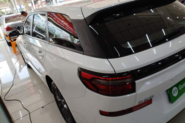 Used Baojun RC-5 2020 RC-5W 1.5L Manual Zhizhao Elite Edition Rear Left 45 Deg