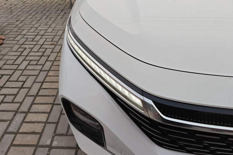 Used Baojun RC-5 2020 1.5T CVT Smart Luxury Edition Right Front Headlight
