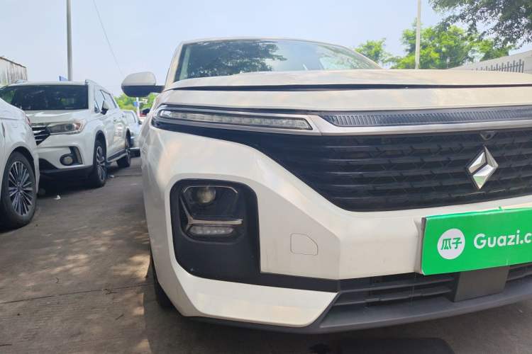 Used Baojun RC-5 2020 1.5L Manual Zhiyao Elite Edition Right Front Headlight