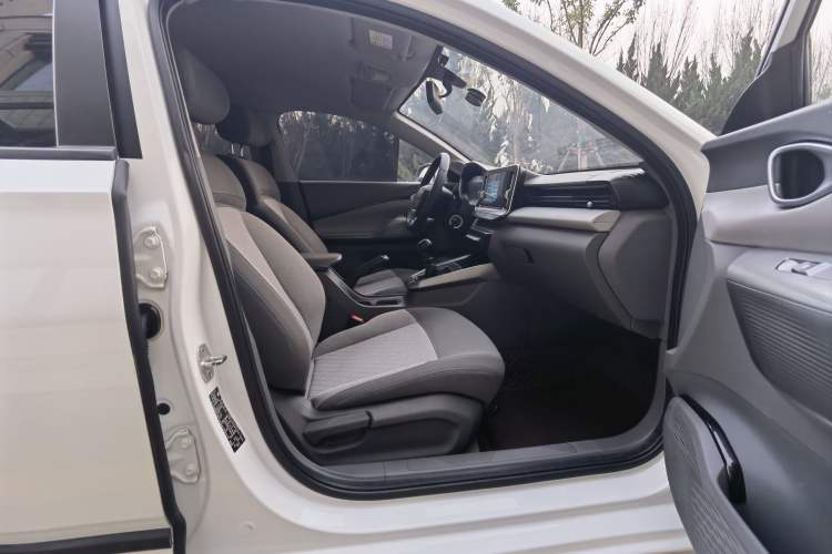 Used Baojun RC-5 2020 1.5L Manual Zhiyao Elite Edition Right Front Seat