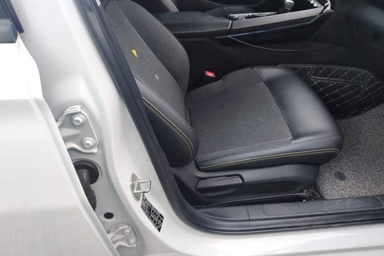 Used Baojun RC-5 2020 RC-5W 1.5T CVT Smart Luxury Edition Right Front Seat