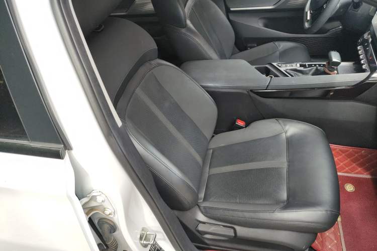 Used Baojun RC-5 2020 1.5T CVT Smart Shine Flagship Edition Right Front Seat