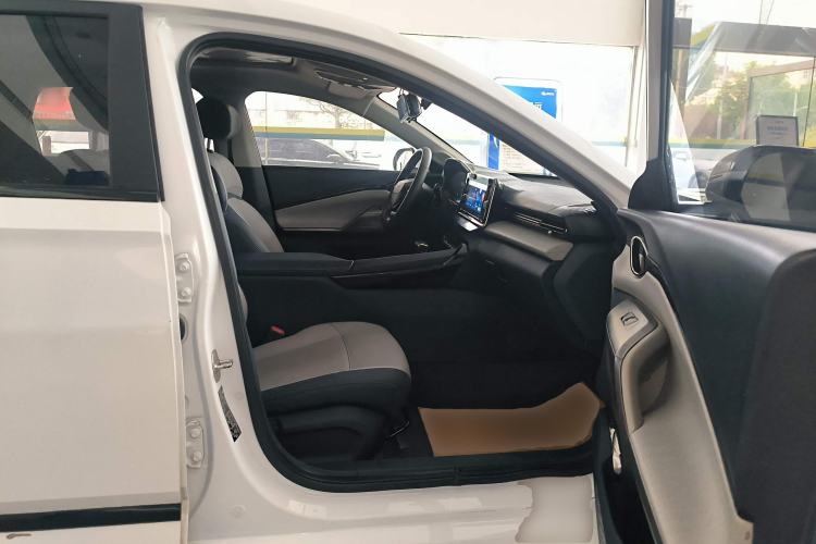 Used Baojun RC-5 2020 1.5T CVT Smart Shine Prestige Edition Right Front Seat